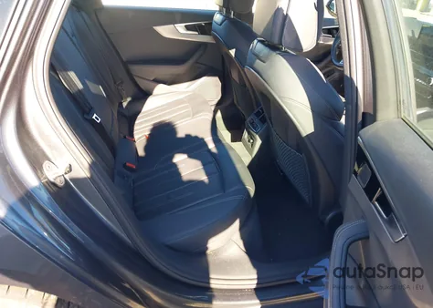 2023 Audi A4 Prestige 45 Tfsi S Line Quattro S Tronic z USA, uszkodzony, nr VIN WAUFAAF42PA056952